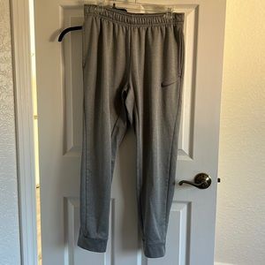 Men mike joggers